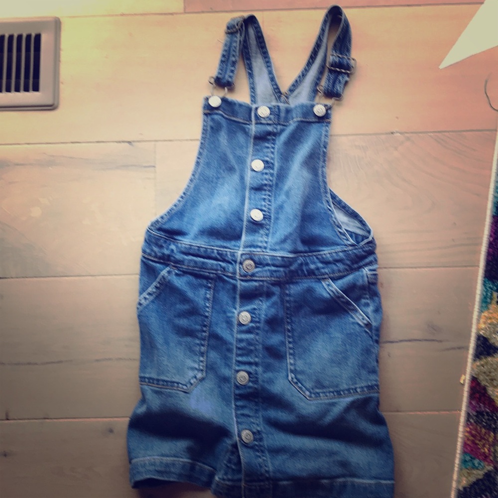 Overall dress